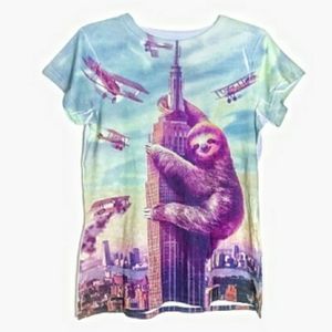 Sharp Shirter - Sloth graphic short sleeve tee